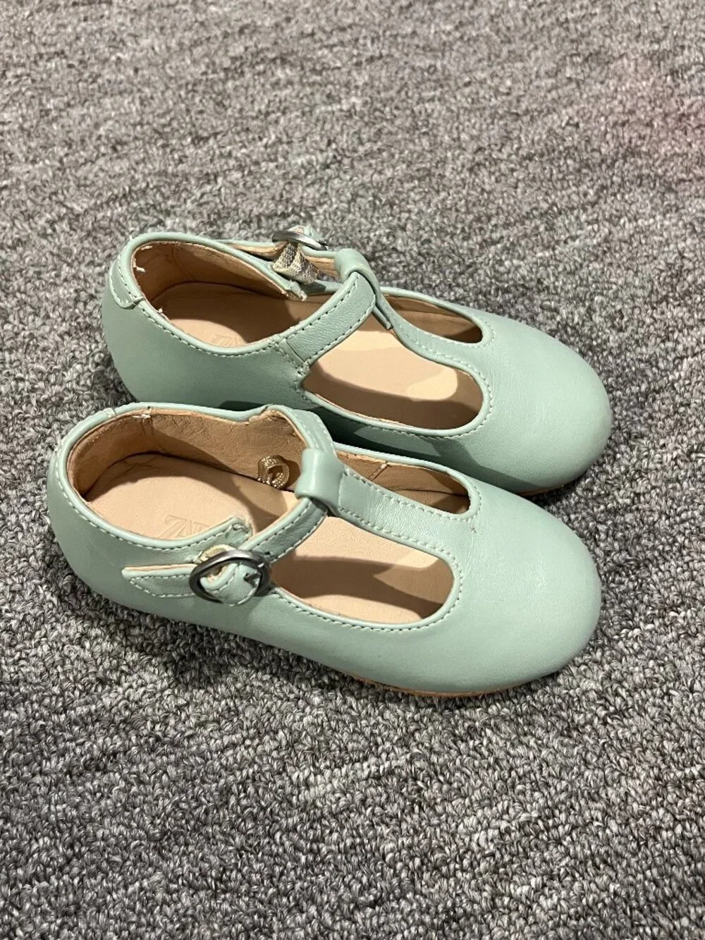 Zara Toddler Girl Leather T Strap Ballet Flats Sheepskin Rubber Sole Green Sz 22